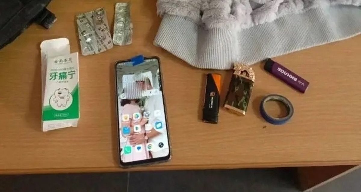 Мужчина шёл с бензином и тремя зажигалками, чтобы поджечь полицейскую машину