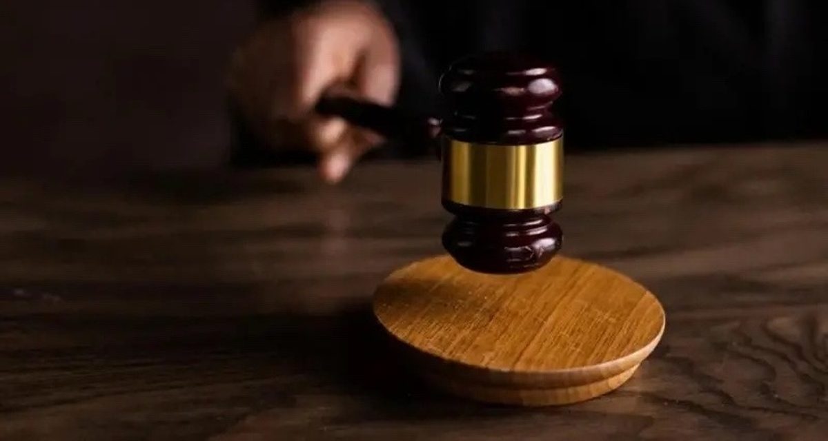 Житель Уссурийска сорвал украшения с девушки и украл золотые цепочки — получил семь лет