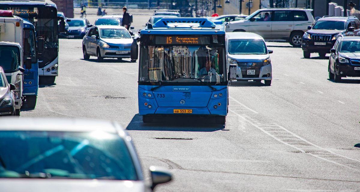 Во Владивостоке автобусы изменят маршруты из-за марафона по мостам